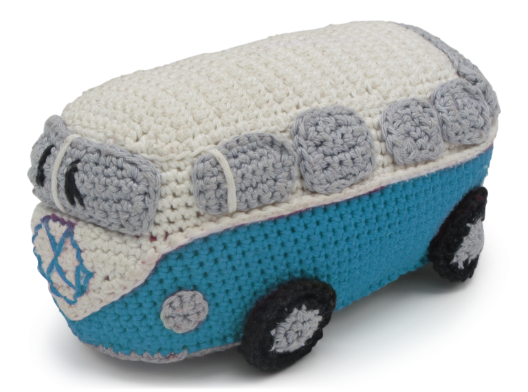Hardicraft Crochet Kit Retro Bus Blue 16x10 cm