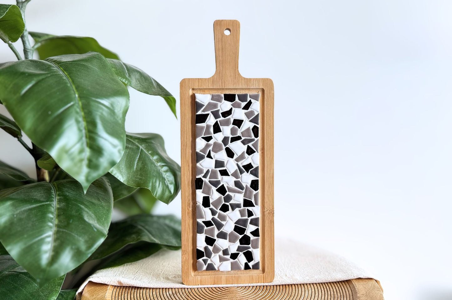 LC DIY Mosaic Drinks Board Kit - Black White