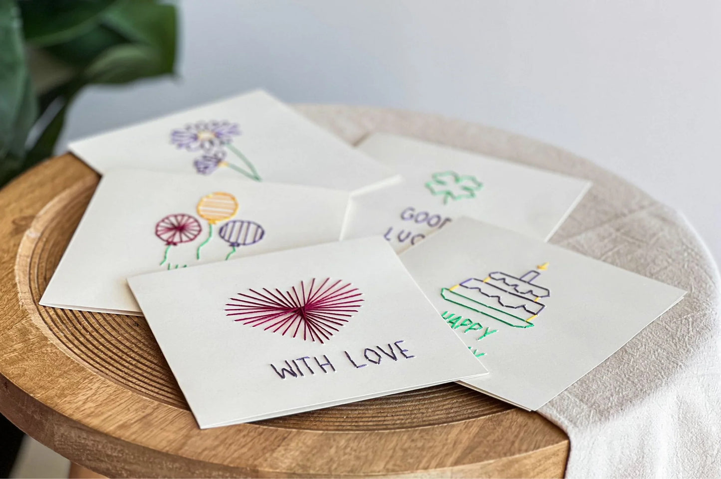 LC DIY kit Embroidered Cards 5 pcs