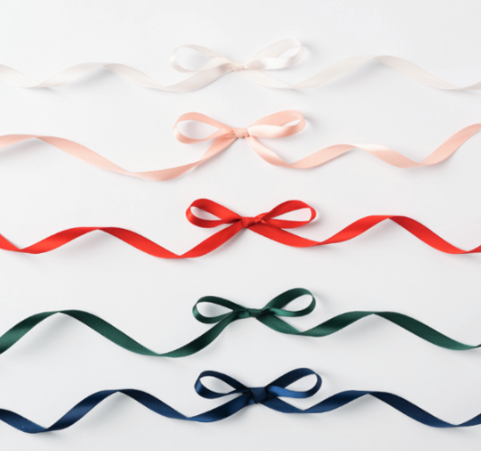 Folia Satinbänder Klassische Farben 5 x 4m