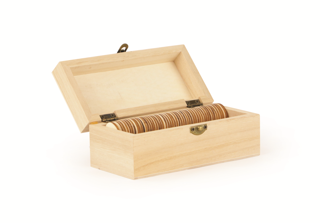 GC Houten Kistje met Harten 15x6x7 cm