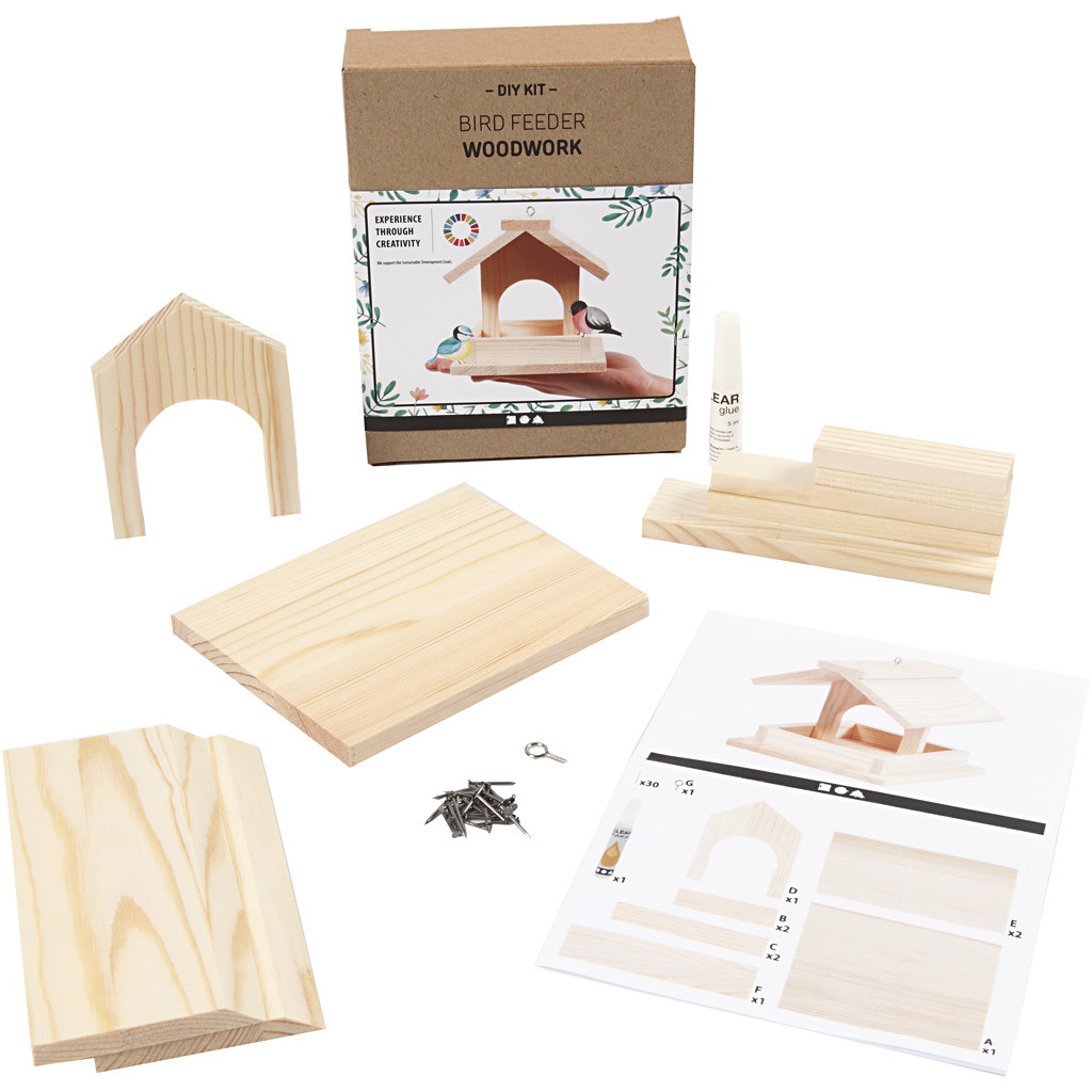 CC DIY Bird Feeder Pine 12.5 cm